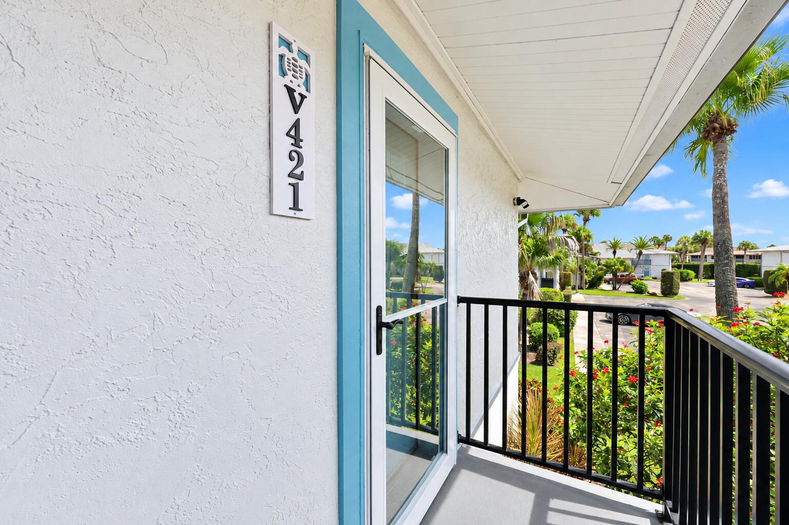 2400 S Ocean Drive V421