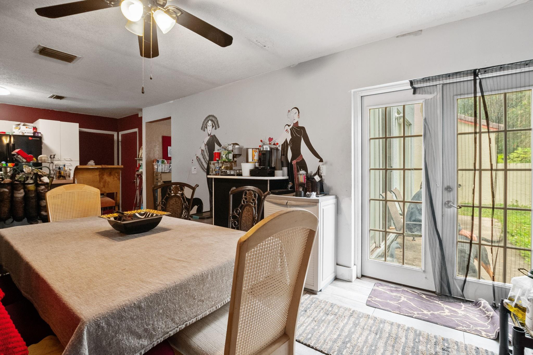 WEST GLEN MANOR - Residential