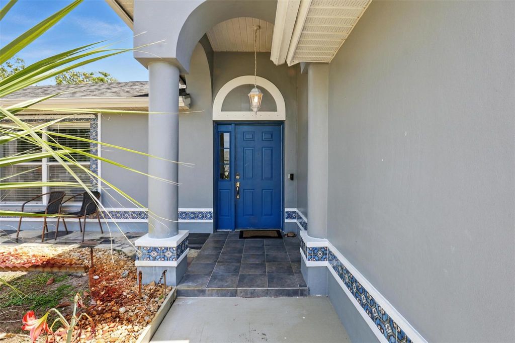 Photo of 471 SW Doreen Street, Port Saint Lucie, FL 34983 (MLS # F10499524)