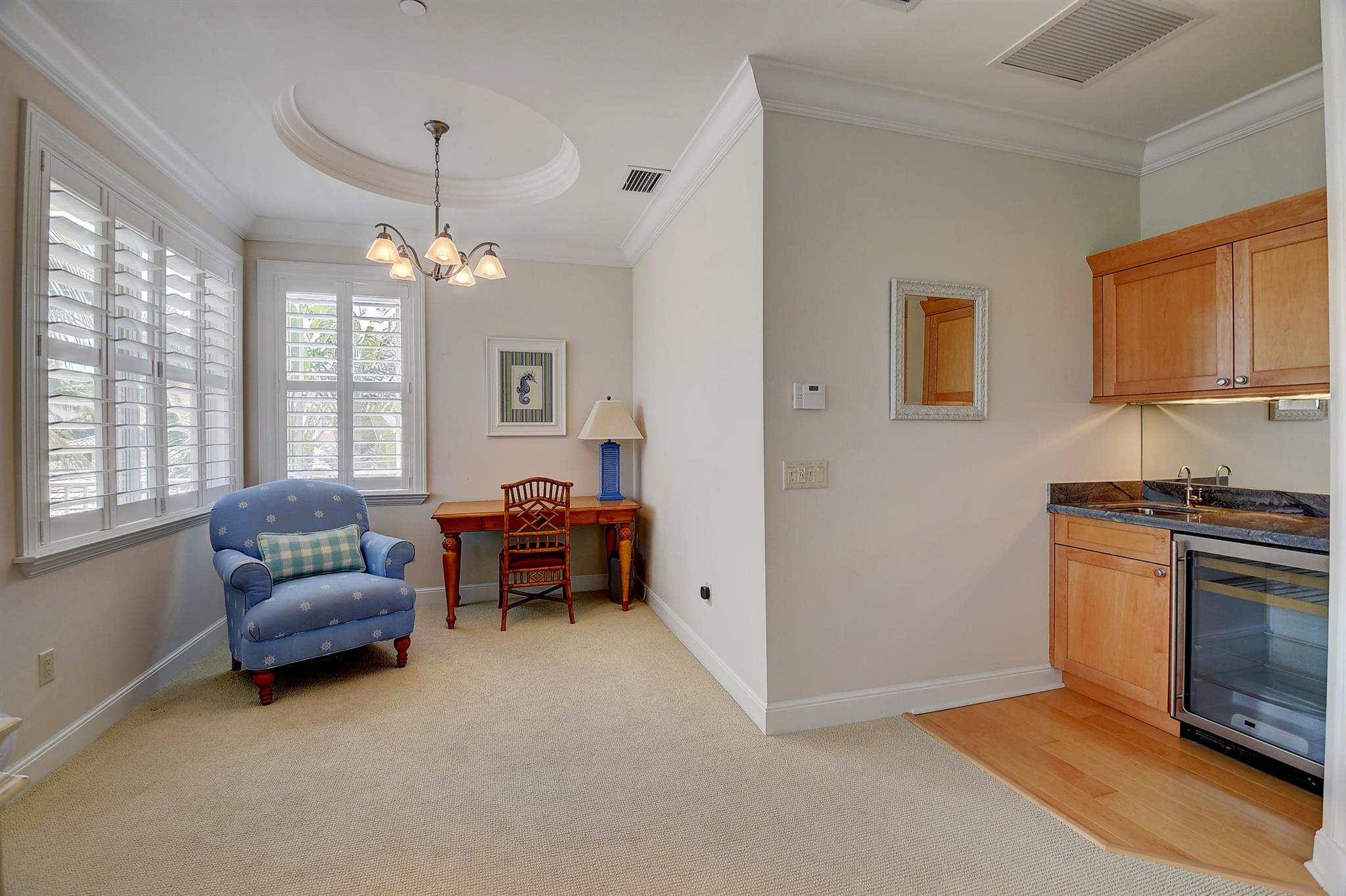 BEACH LOTS DELRAY - Residential Lease