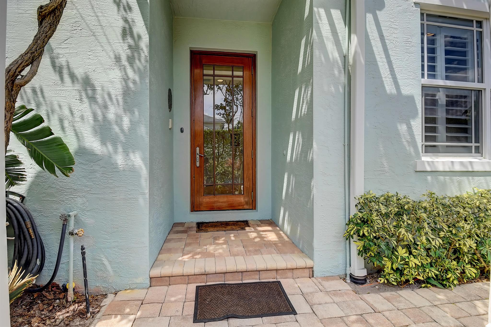 BEACH LOTS DELRAY - Residential Lease