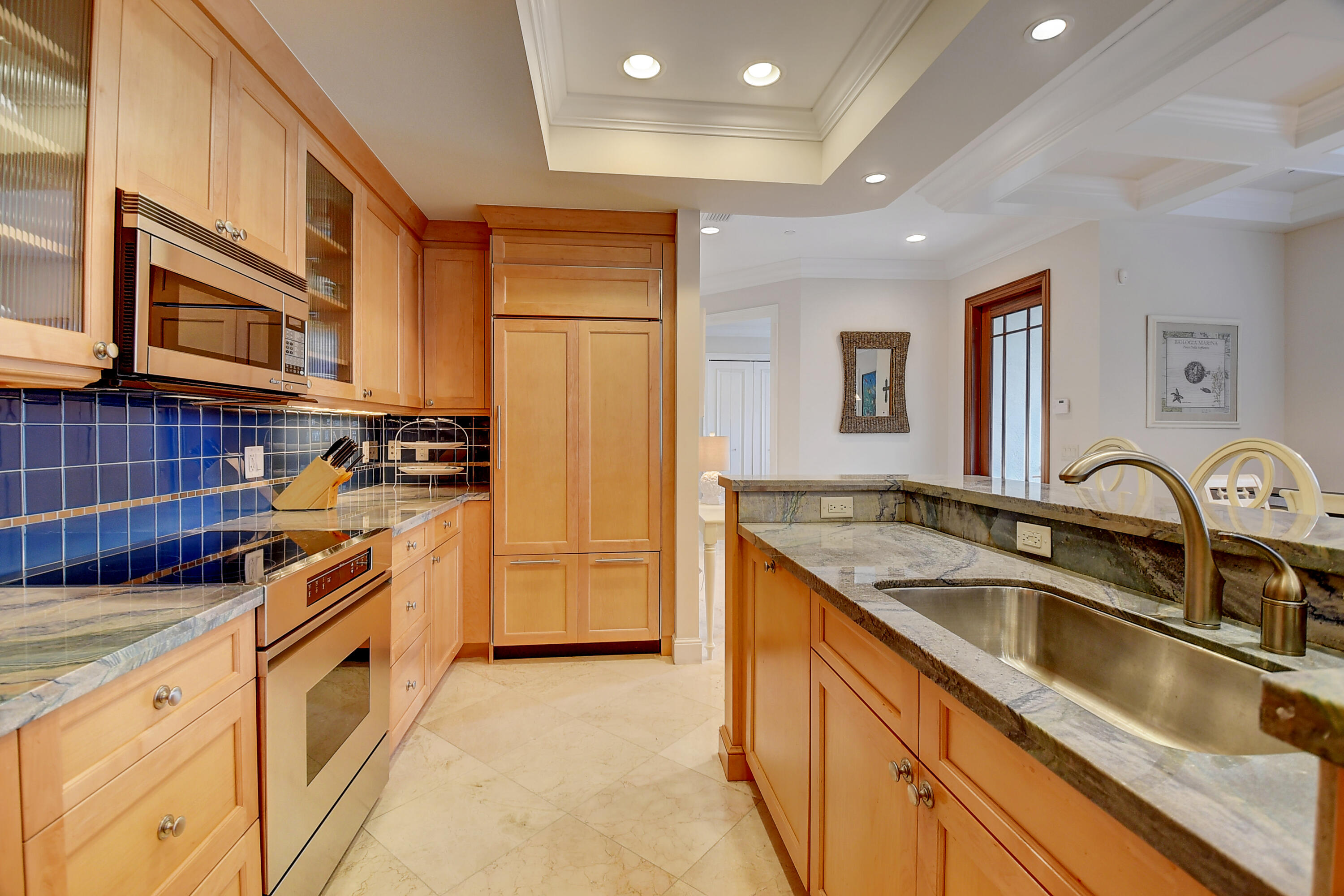 BEACH LOTS DELRAY - Residential Lease