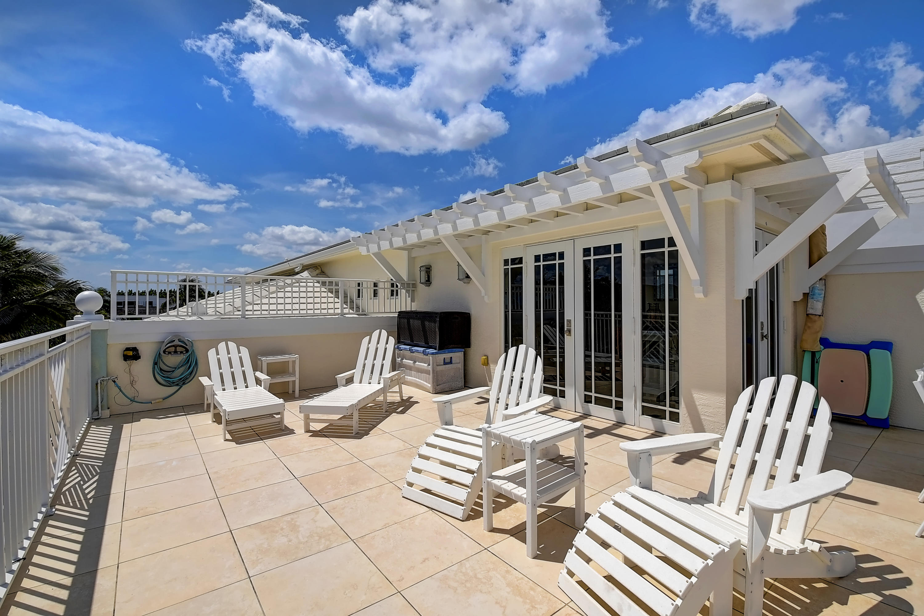 BEACH LOTS DELRAY - Residential Lease