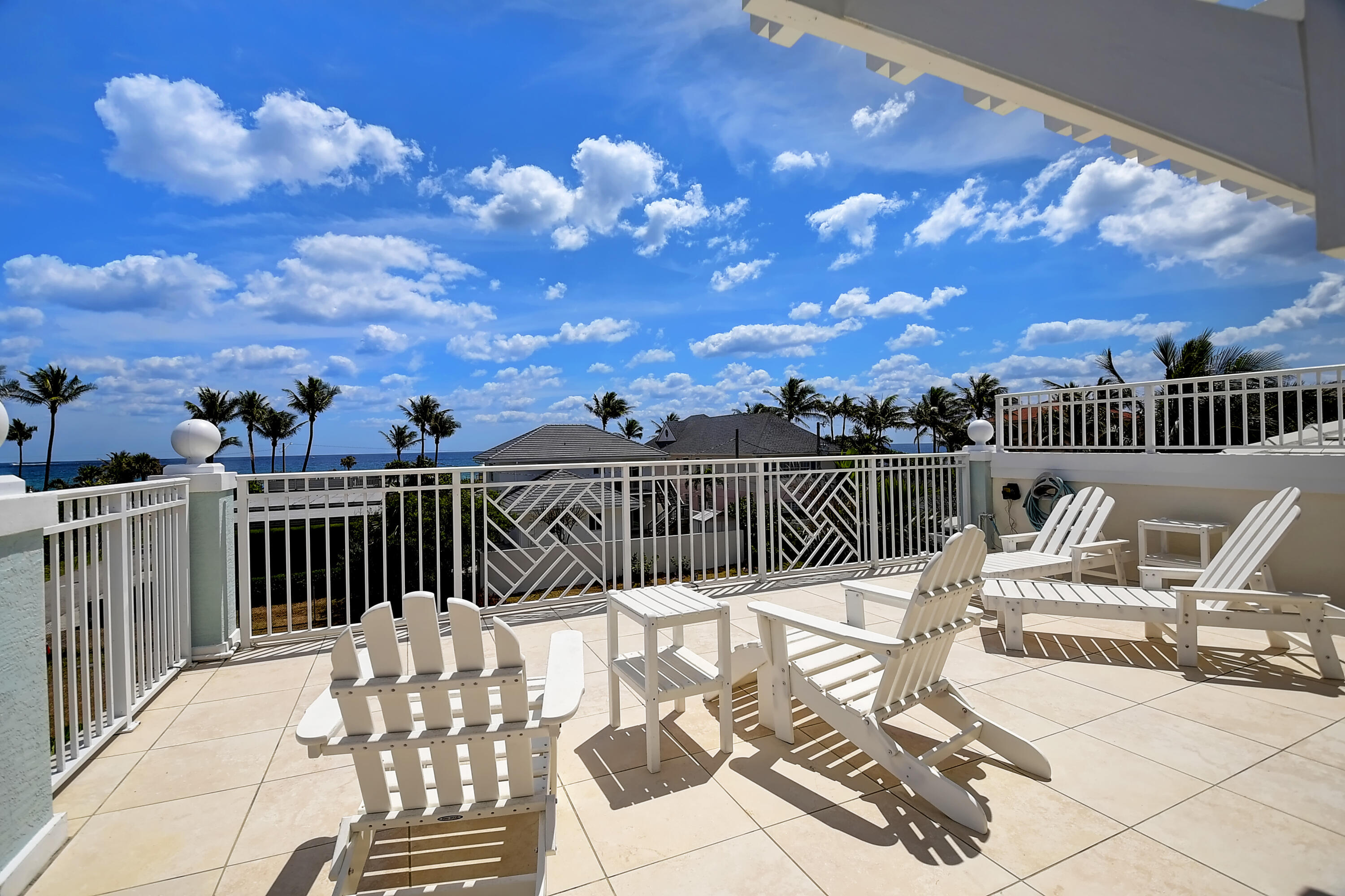 BEACH LOTS DELRAY - Residential Lease