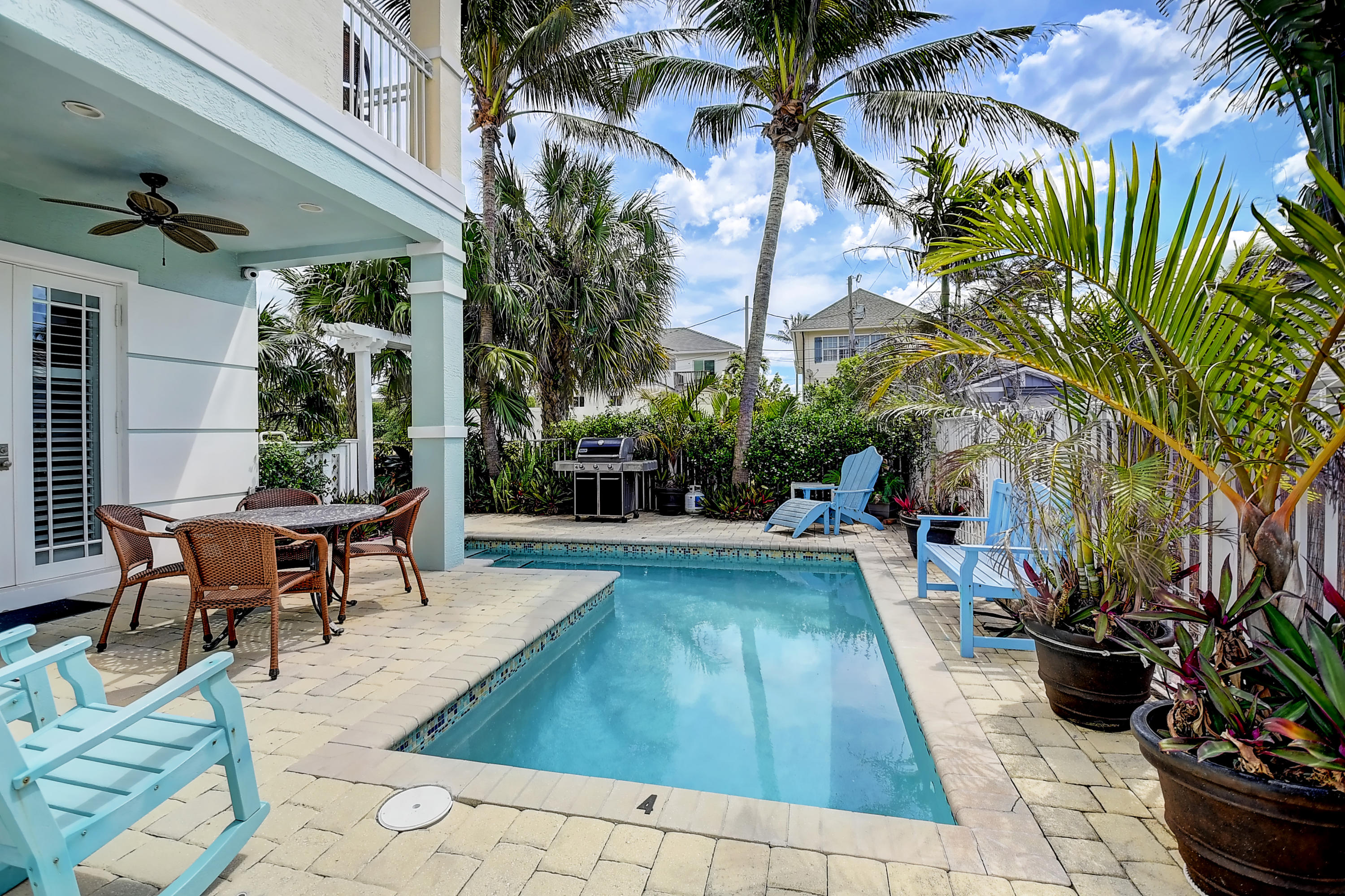 BEACH LOTS DELRAY - Residential Lease