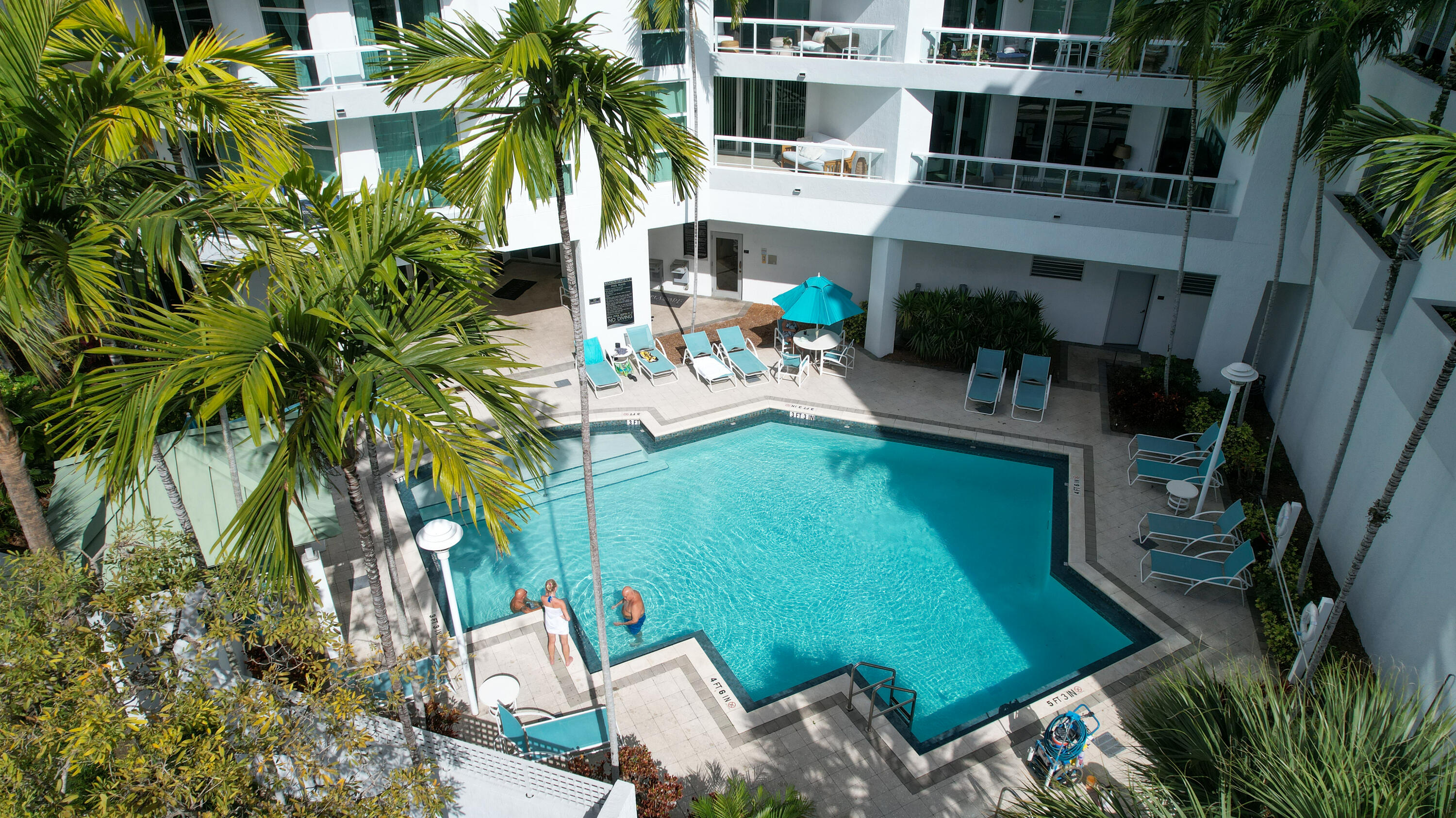 ESPLANADE ON THE NEW RIVER CONDO - Residential