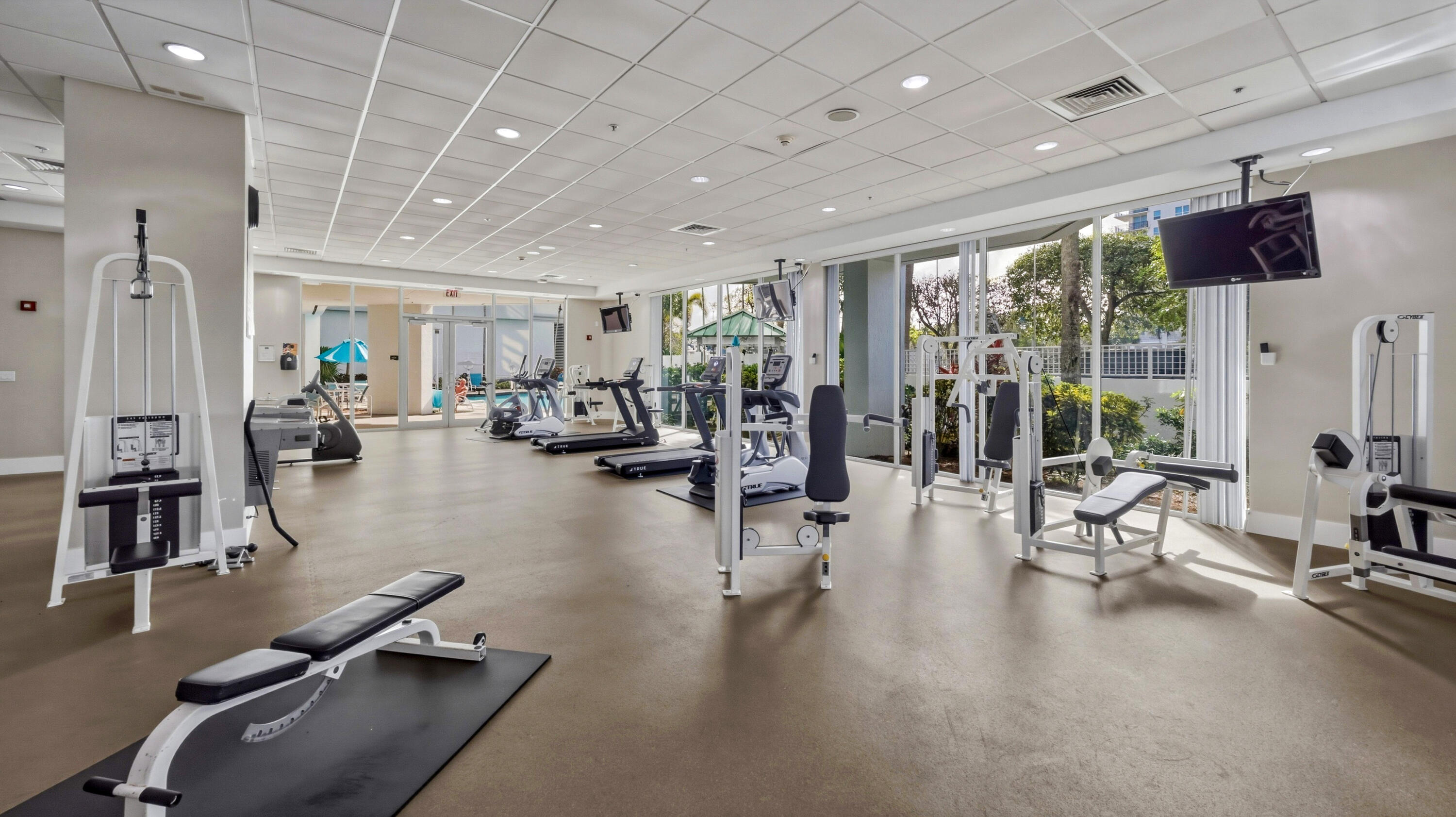 ESPLANADE ON THE NEW RIVER CONDO - Residential