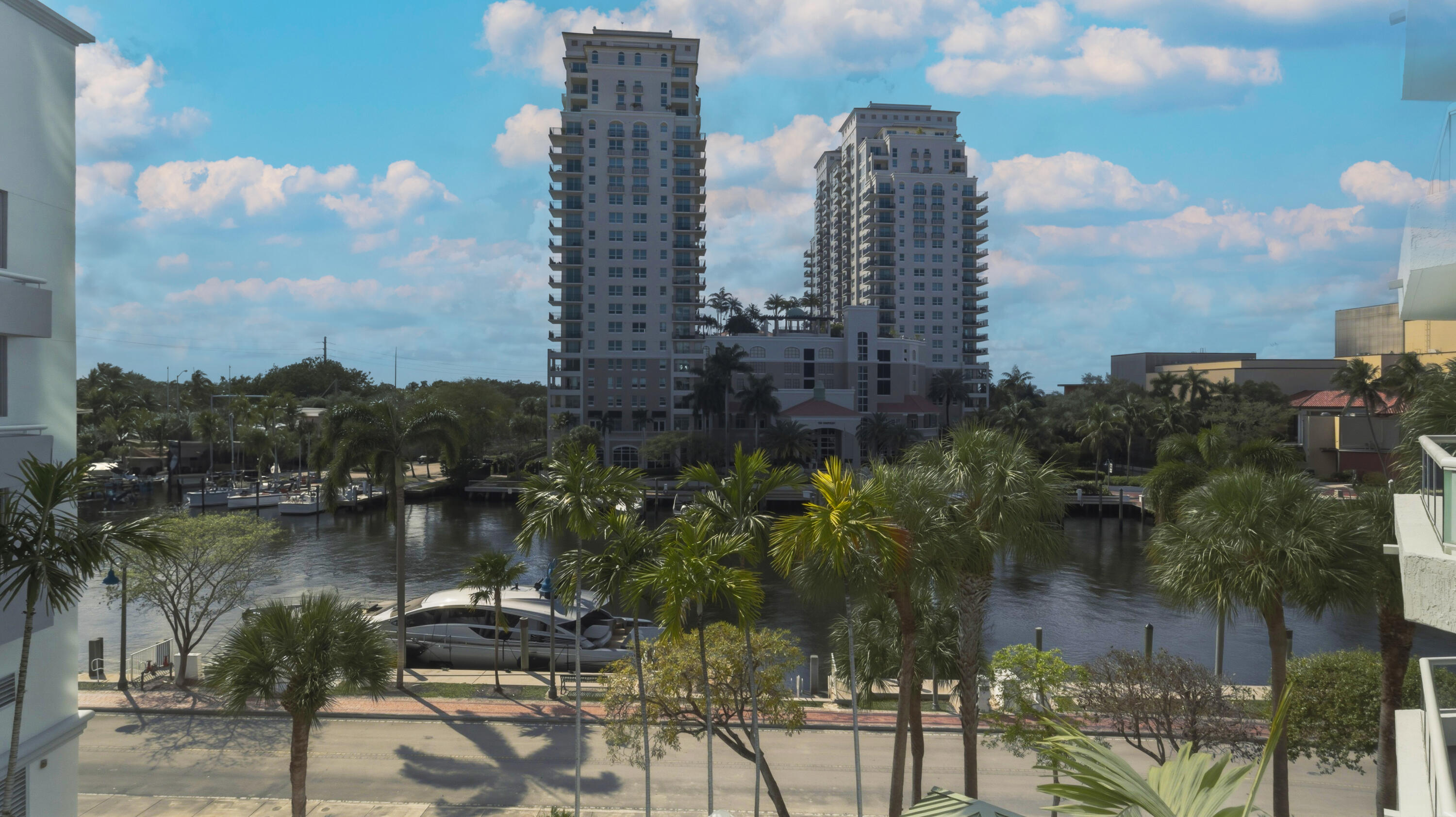 ESPLANADE ON THE NEW RIVER CONDO - Residential