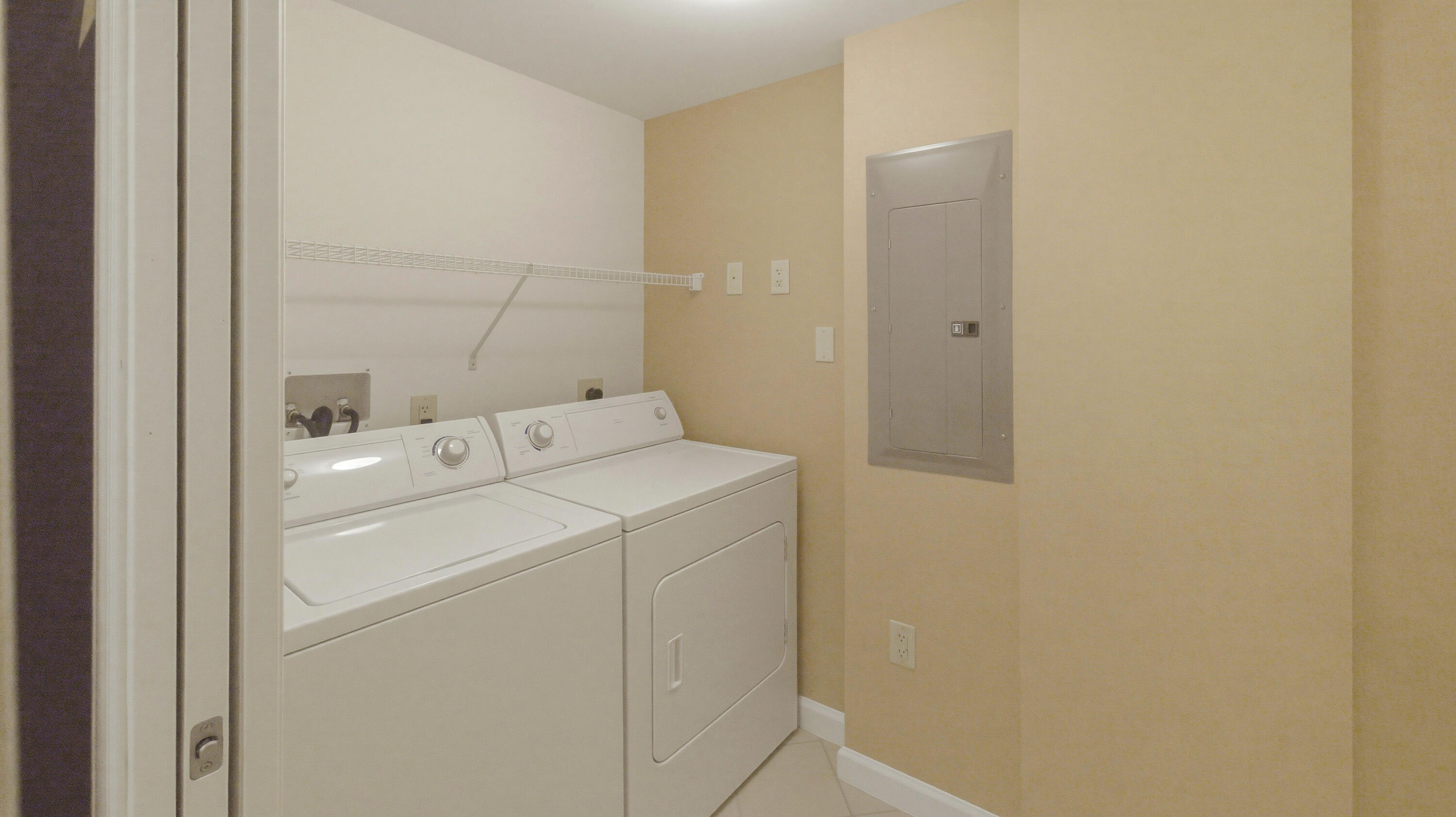 ESPLANADE ON THE NEW RIVER CONDO - Residential