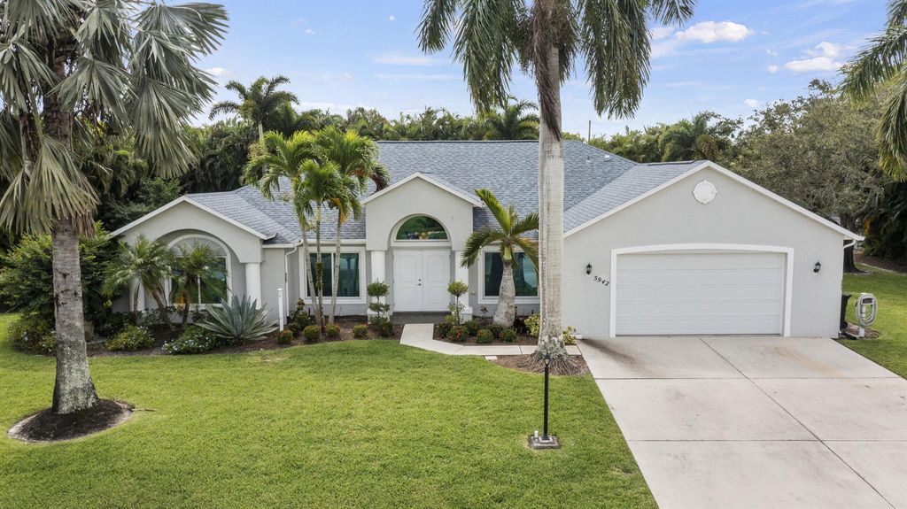 Photo of 5942 NW Baynard Drive, Port Saint Lucie, FL 34986 (MLS # R11130994)