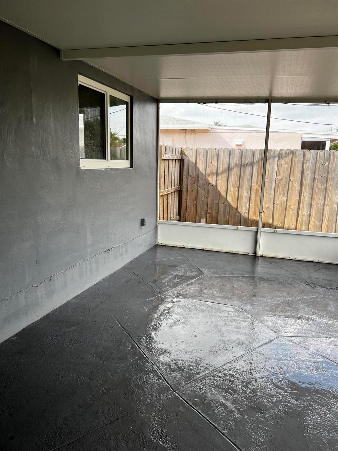 EDGEFIELD 1ST SEC - Residential Lease