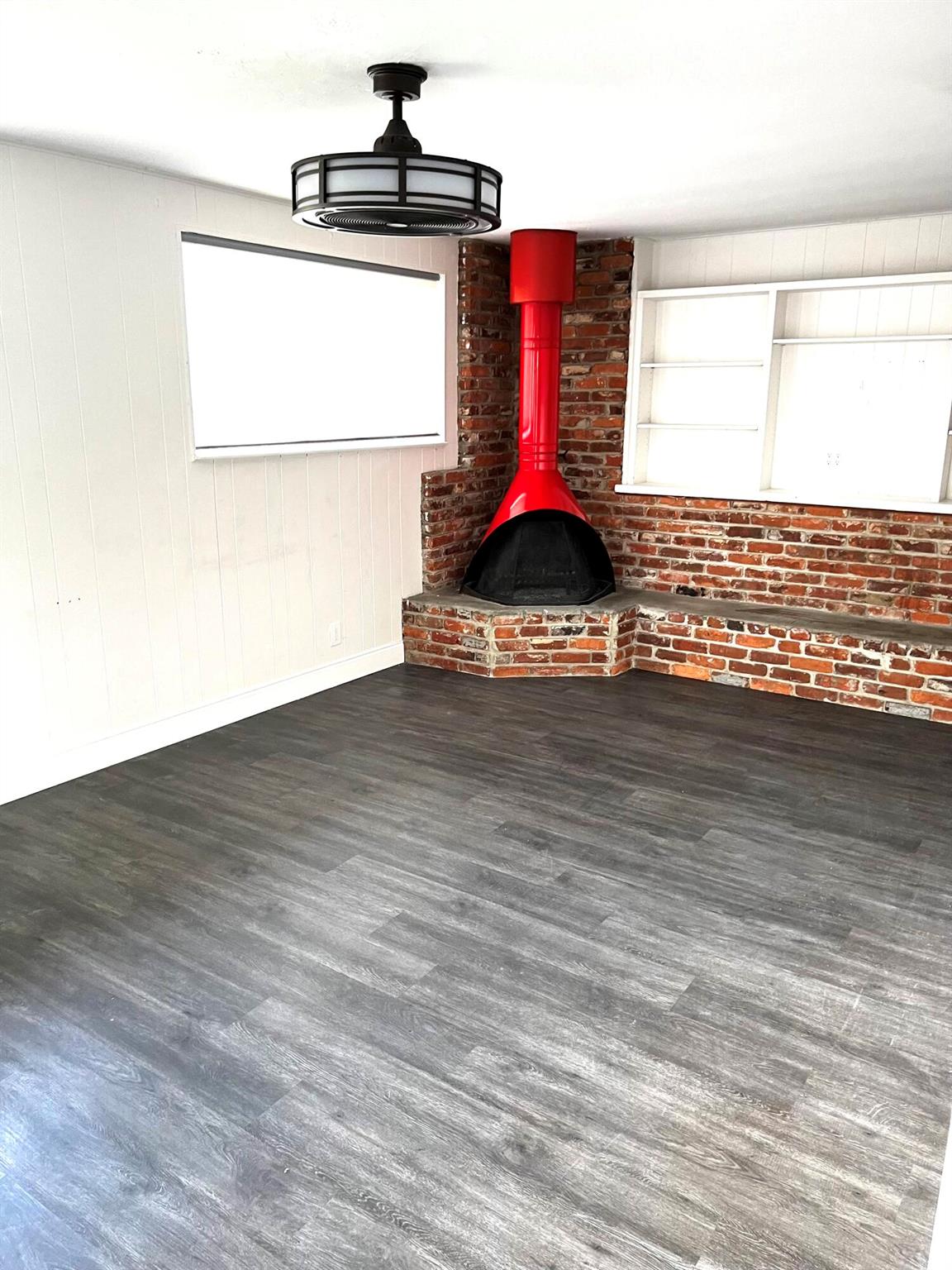 EDGEFIELD 1ST SEC - Residential Lease