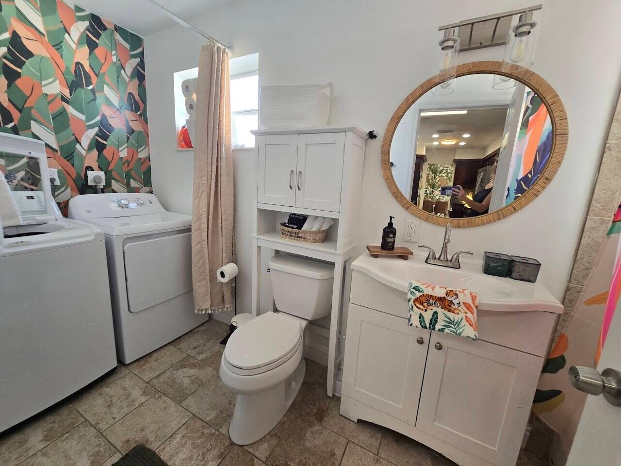 COLONIAL RIDGE - Residential Lease