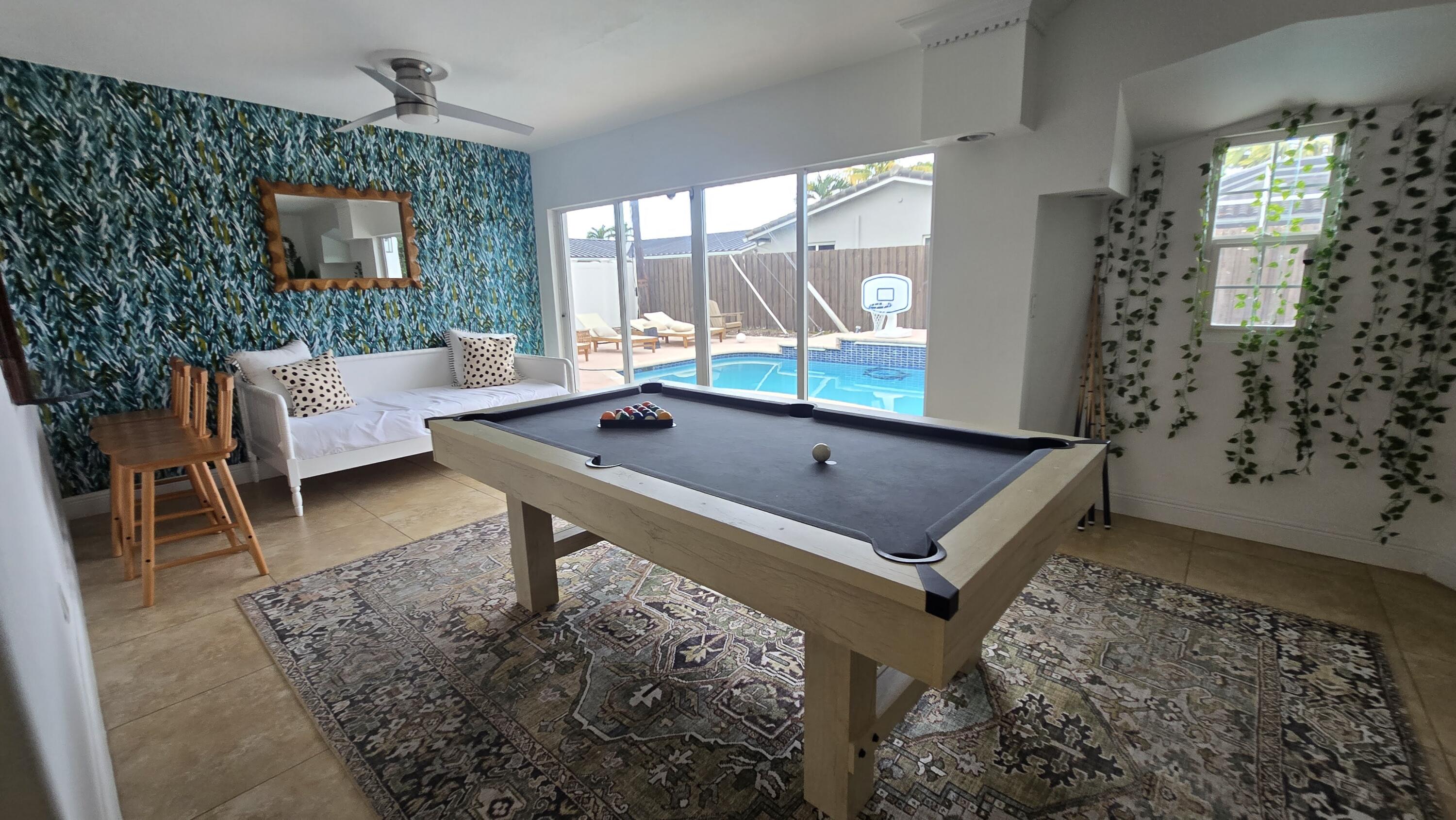 COLONIAL RIDGE - Residential Lease