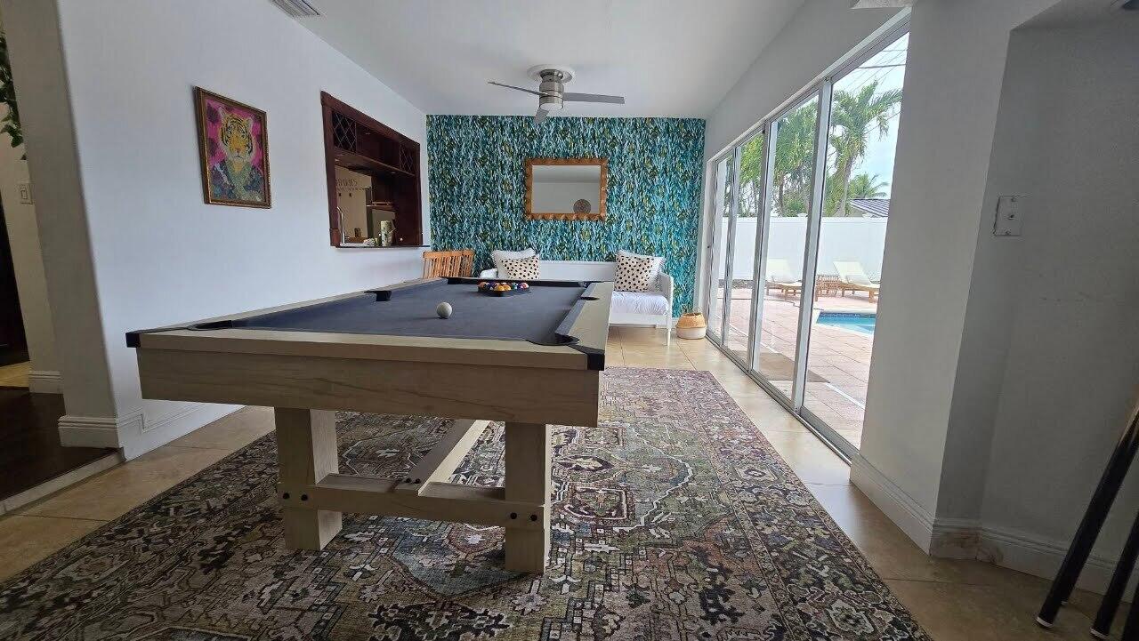 COLONIAL RIDGE - Residential Lease