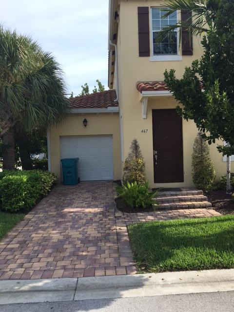 INTERIOR FRESHLY PAINTED NEUTRAL!!! PRICE REDUCED FOR IMMEDIATE TENANT!! A MUST SEE!!!!!!!! GORGEOUS AND LIKE BRAND NEW!! AMAZING LOCATION!!!!!! IMPACT GLASS WINDOWS! SOLVENT LANDLORD!!! CALL NOW FOR SHOWING!