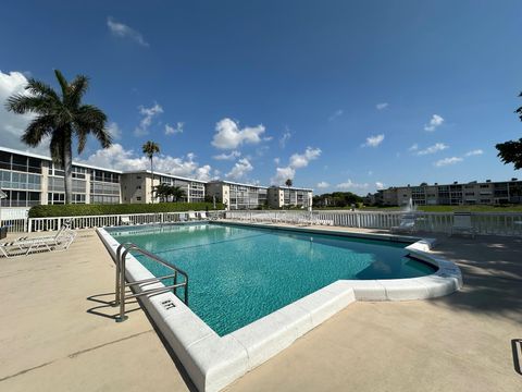 A home in Lake Worth