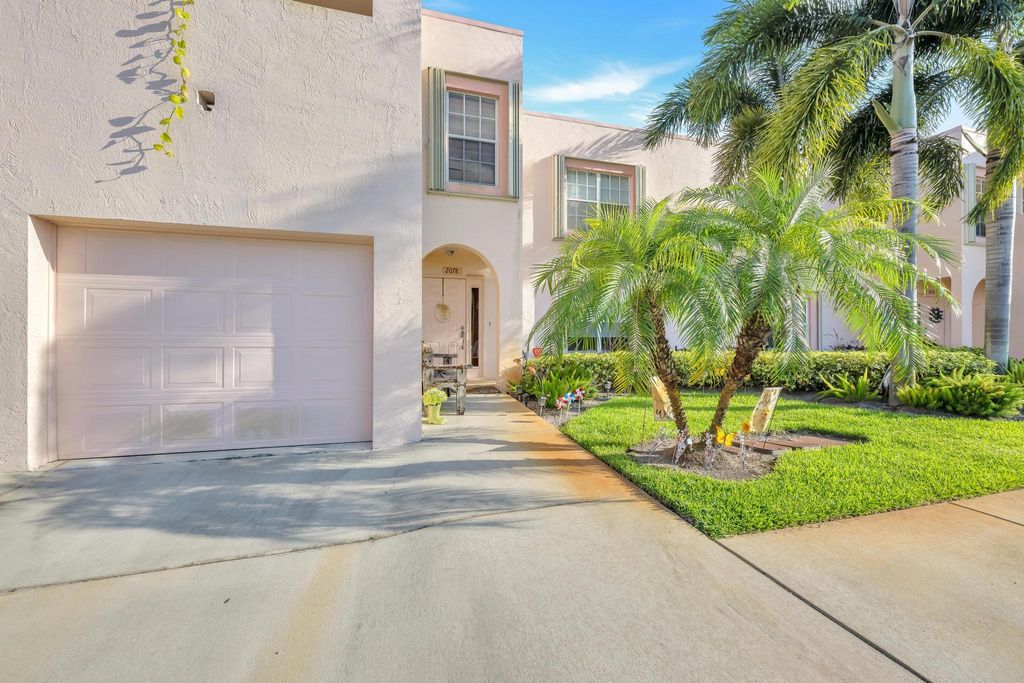 Photo of 2078 SE Wild Meadow Circle, Port St Lucie, FL 34952 (MLS # R10901885)