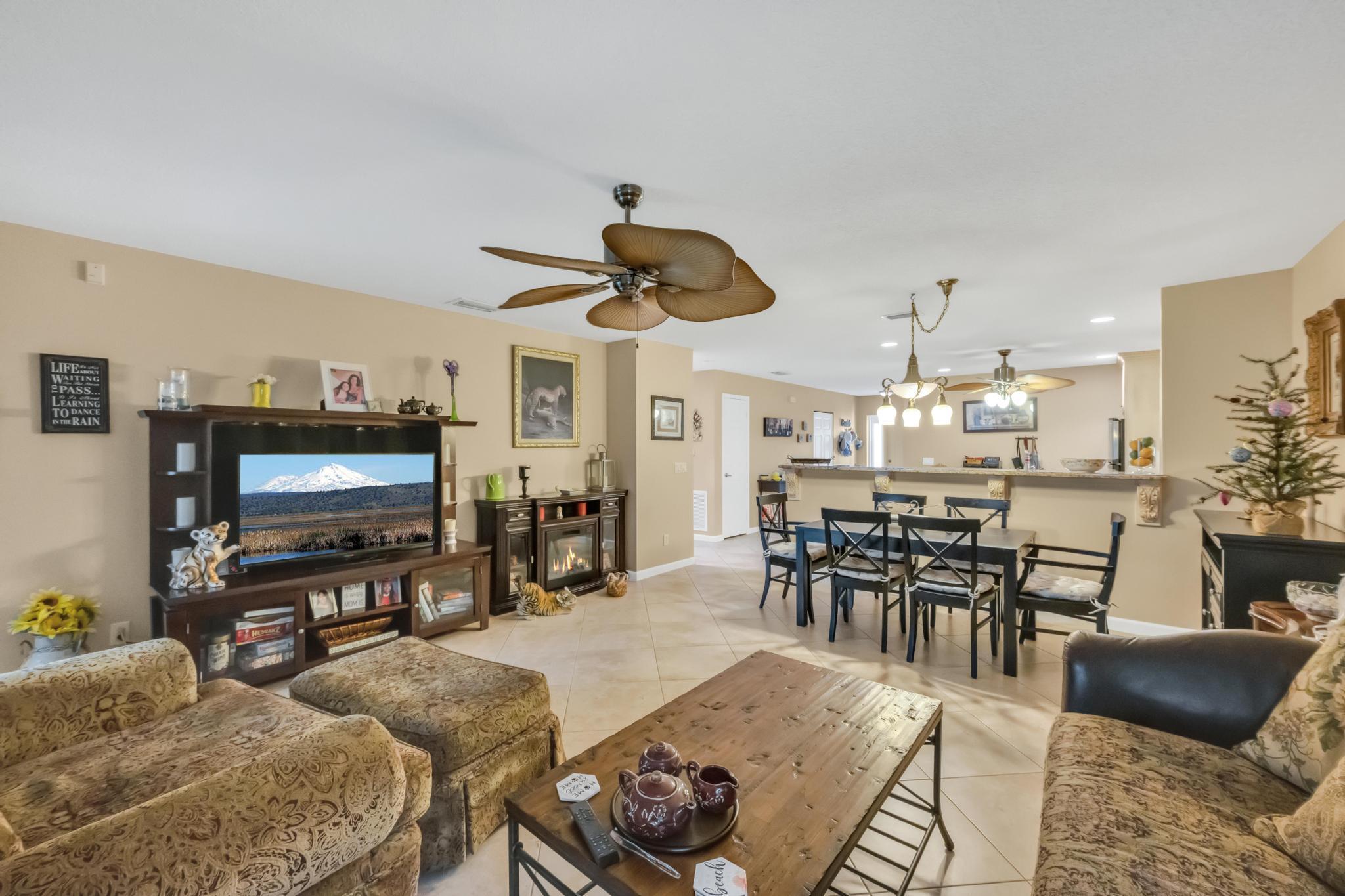 MEADOWS AT PORT ST LUCIE BUILDINGS L/M - Residential