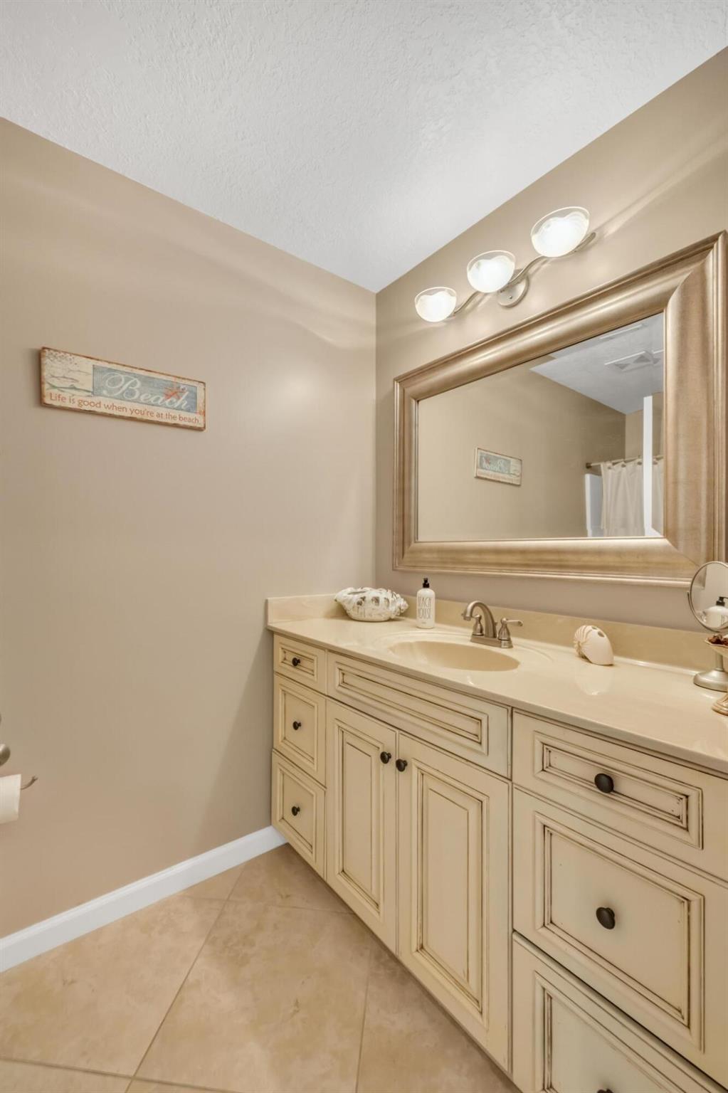 MEADOWS AT PORT ST LUCIE BUILDINGS L/M - Residential