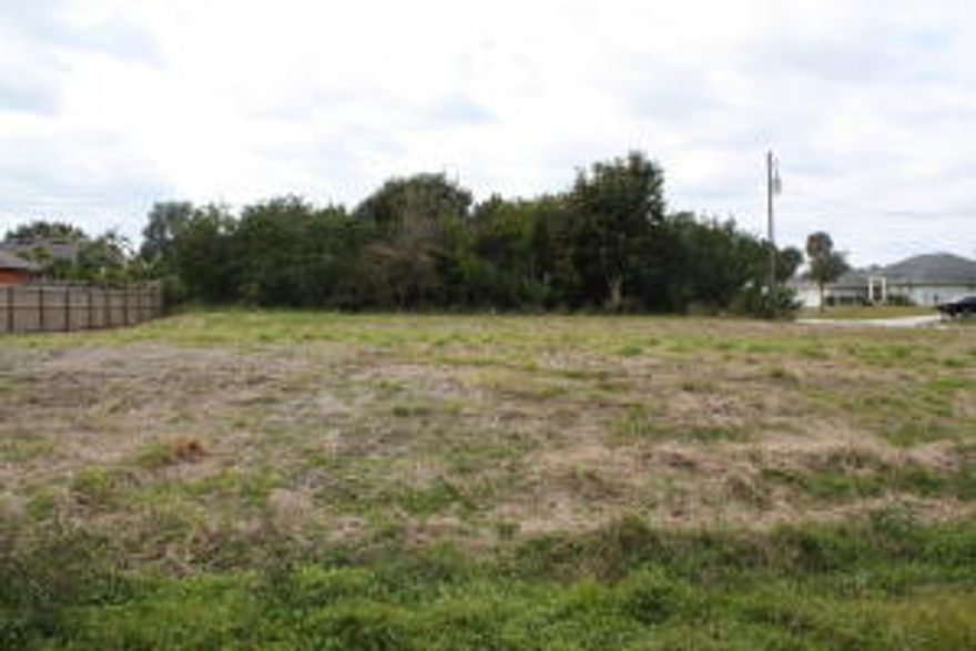 Highly Desirable Becker area, Oversized conner lot ready to build. Cleared all assessment paid. Wont last. Great neighborhood,