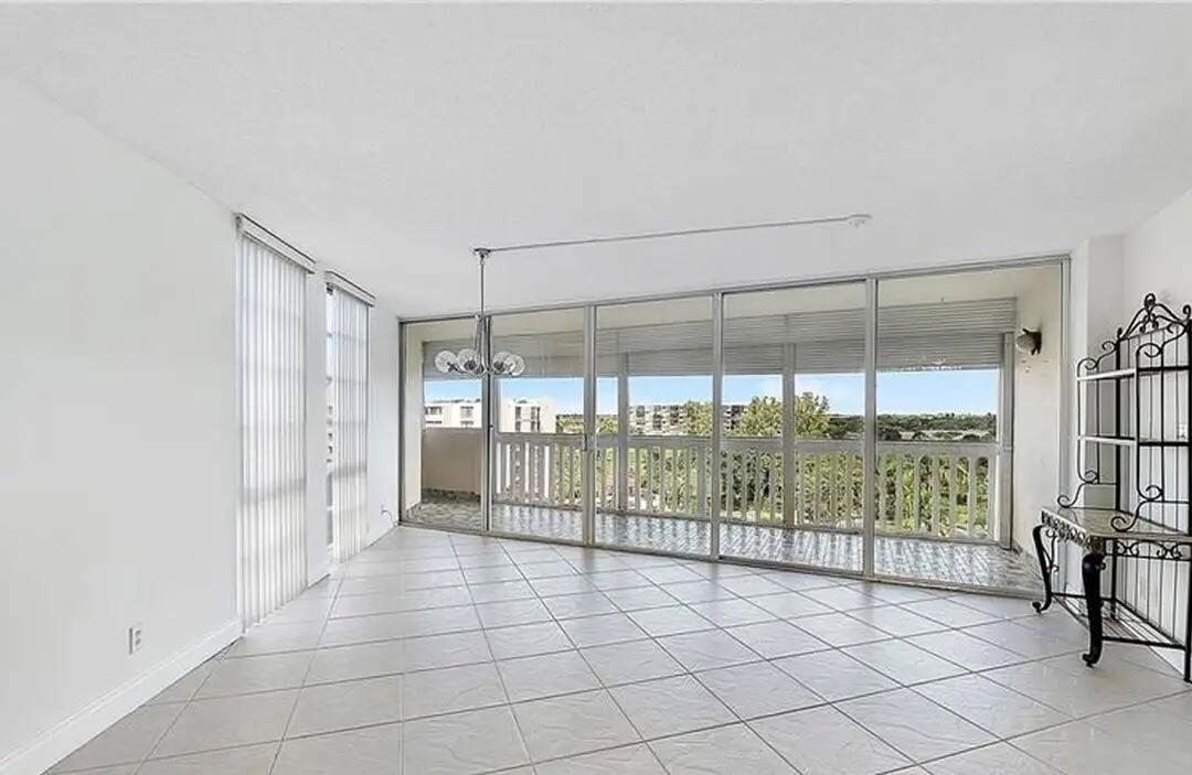 Environ 1 - Residential Lease