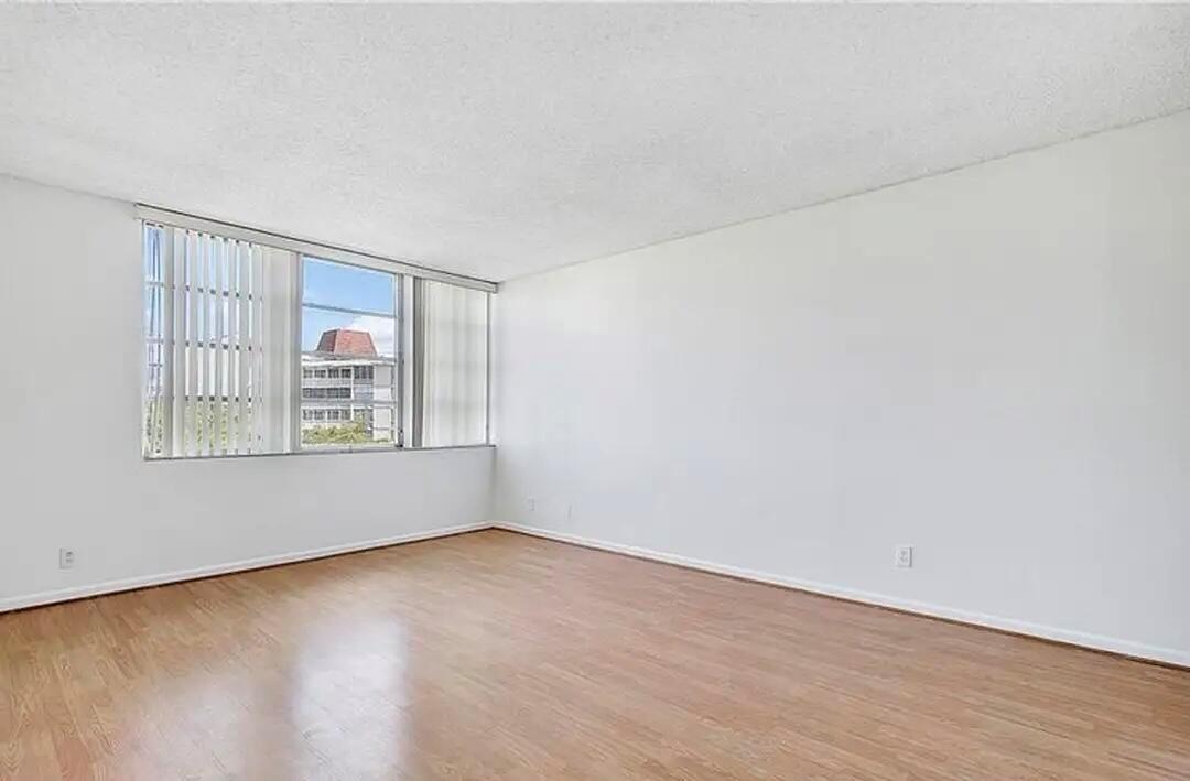 Environ 1 - Residential Lease