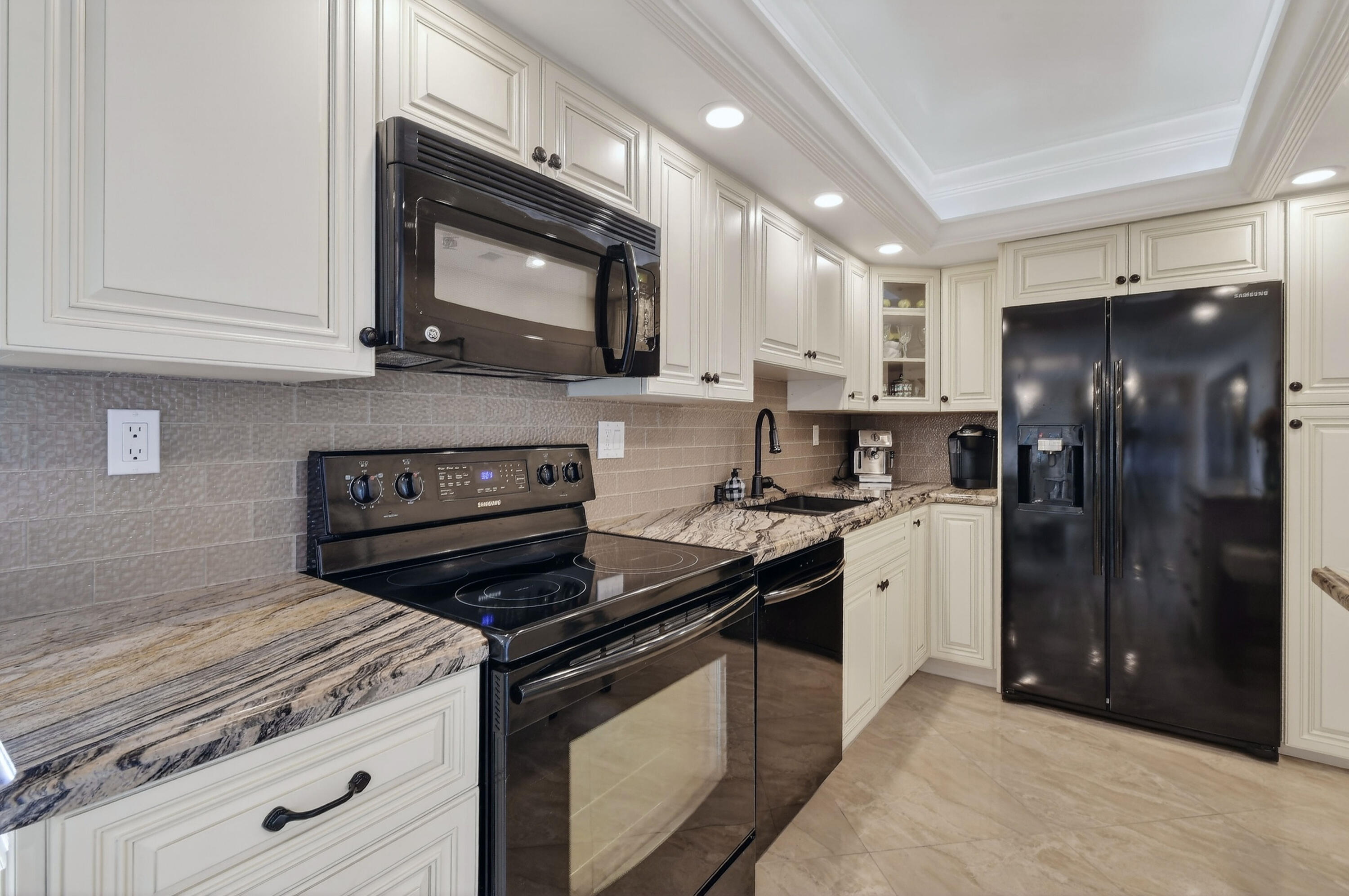 OCEANCREST CONDO APTS - Residential