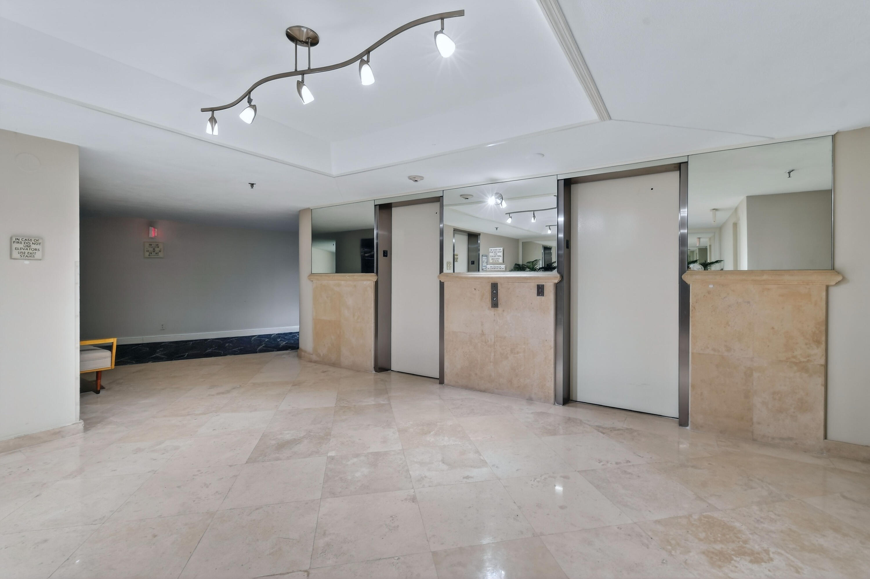 OCEANCREST CONDO APTS - Residential