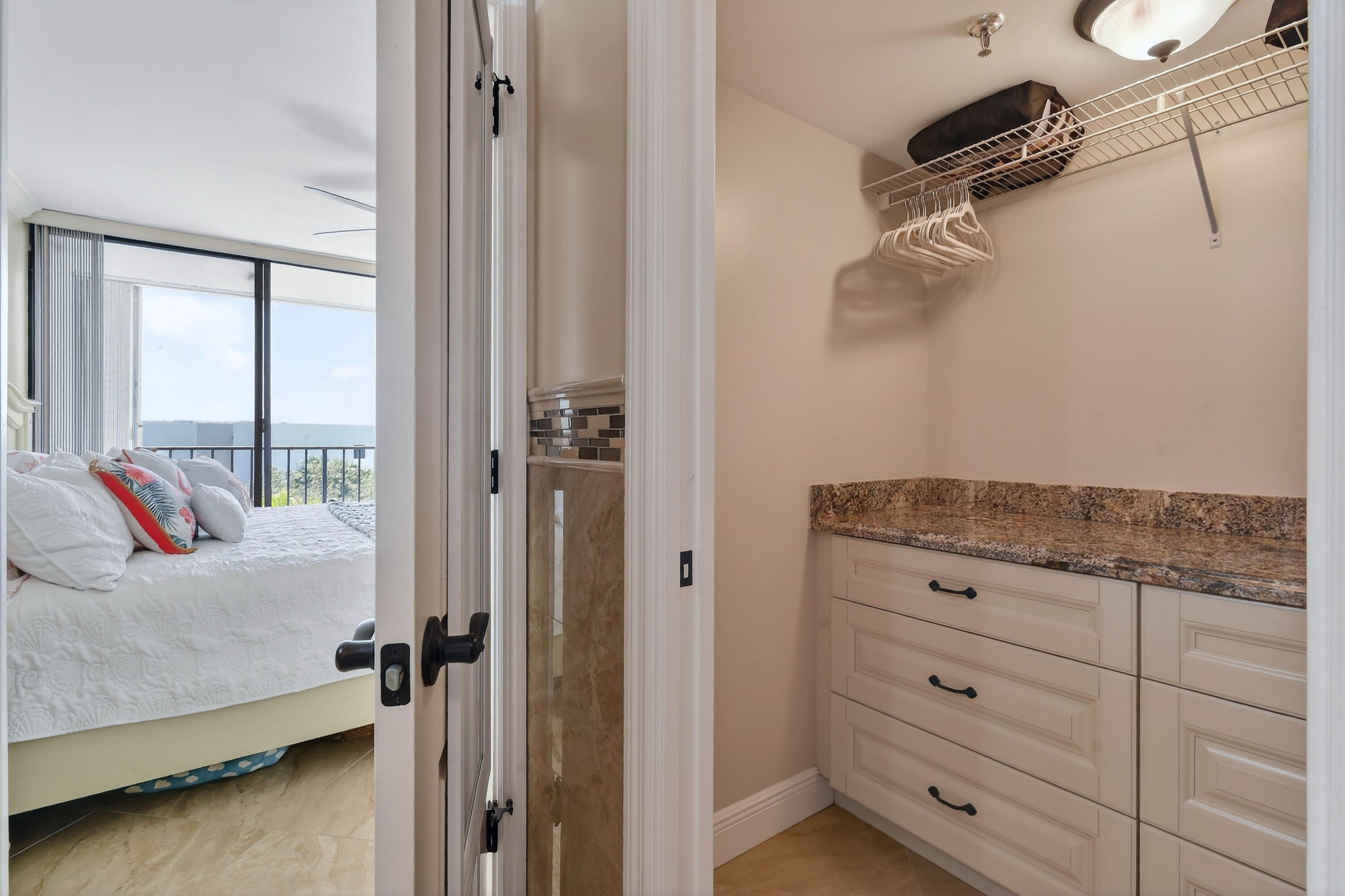 OCEANCREST CONDO APTS - Residential