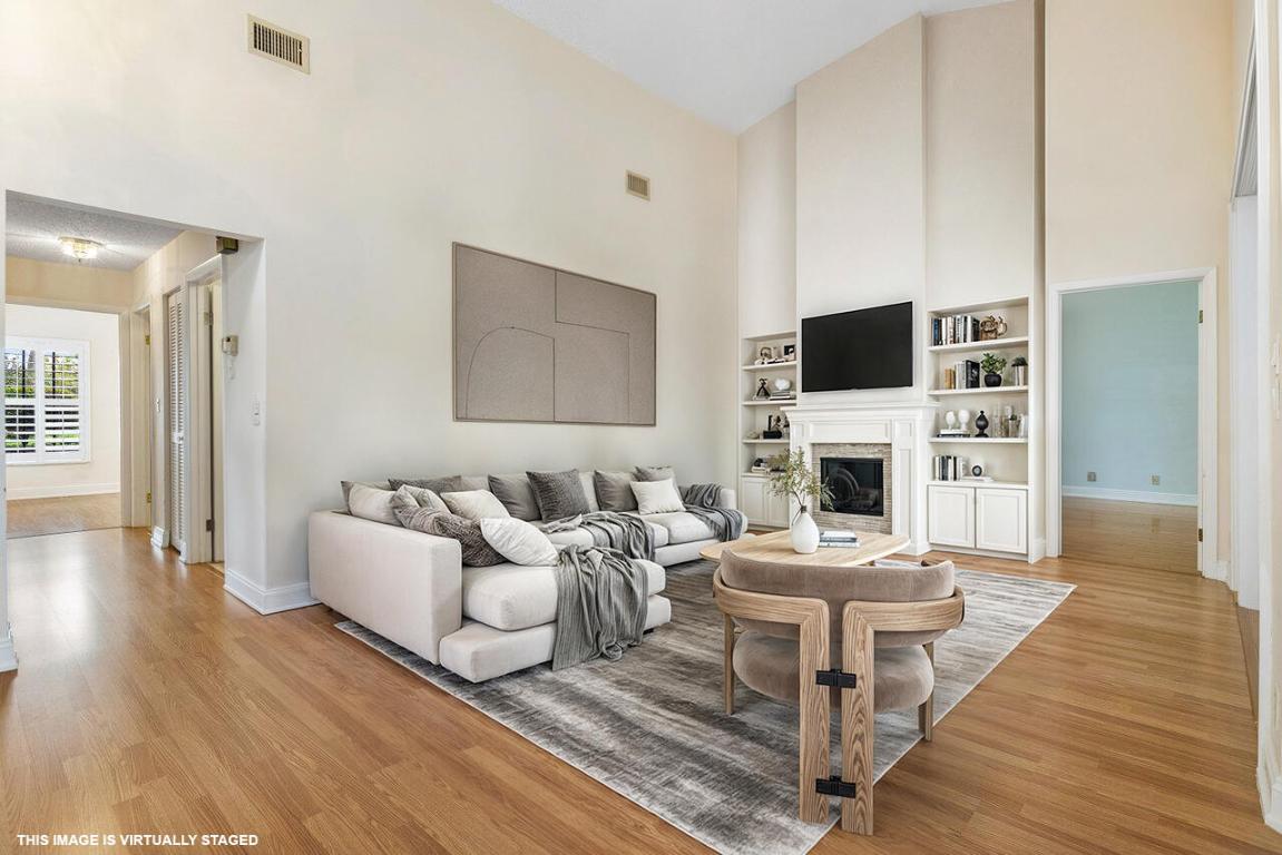 ABERDEEN 4 - Residential