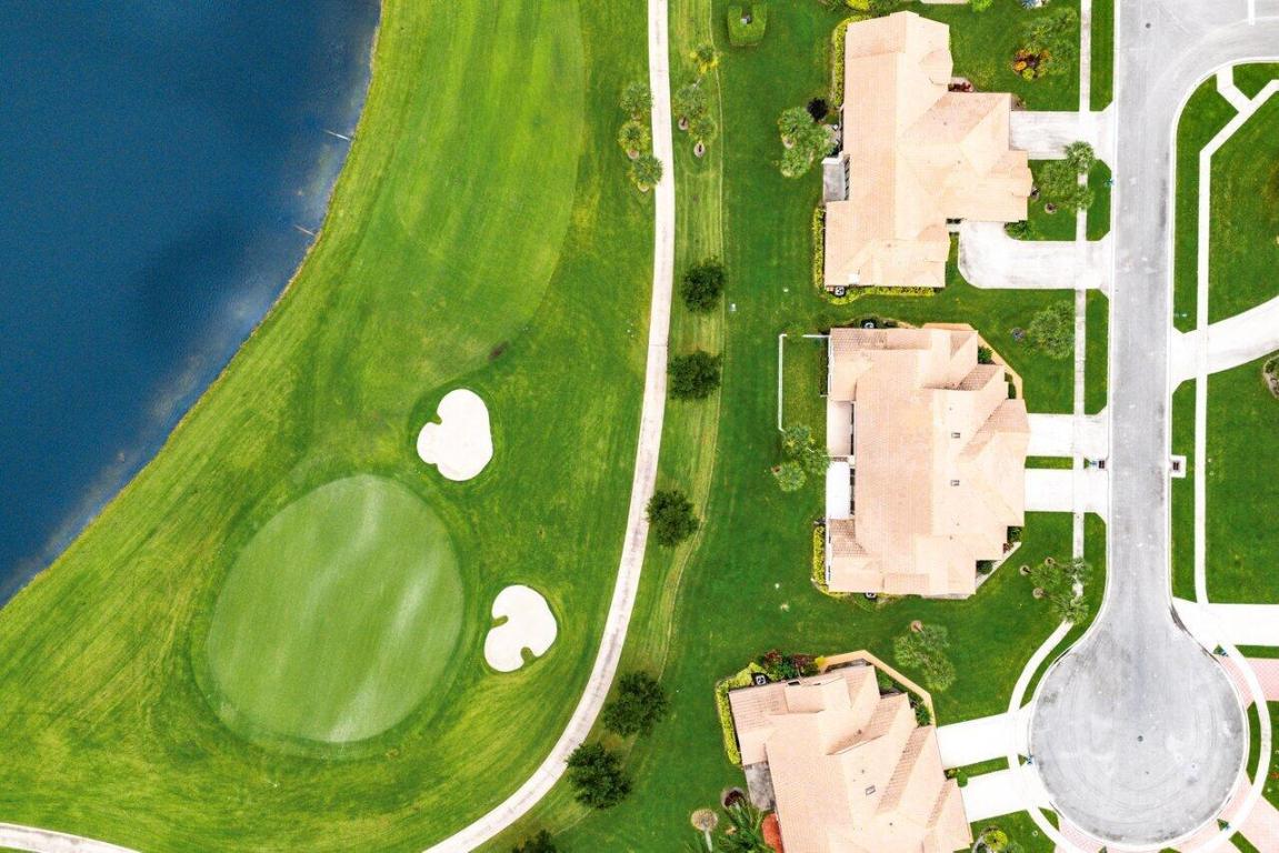 ABERDEEN 4 - Residential