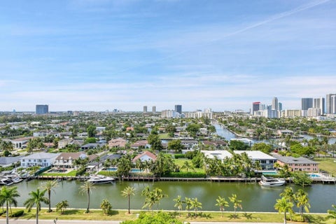 Tiny photo for 3640 Yacht Club Drive #1501, Aventura, FL 33180 (MLS # B26090879)