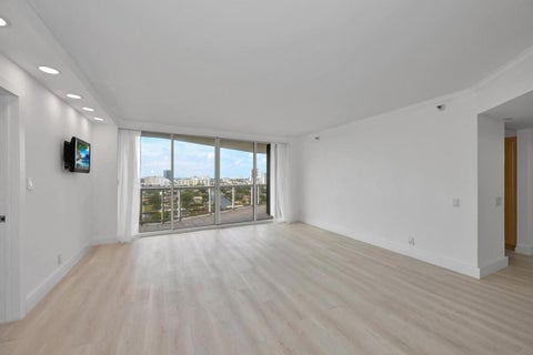 Photo of 3640 Yacht Club Drive #1501, Aventura, FL 33180 (MLS # B26090879)