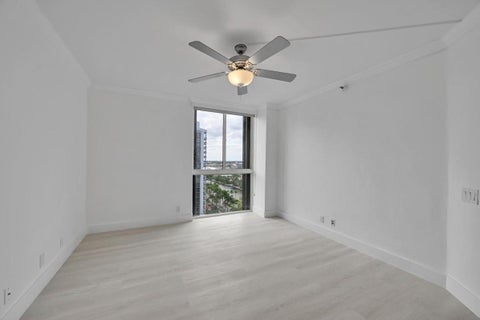 Tiny photo for 3640 Yacht Club Drive #1501, Aventura, FL 33180 (MLS # B26090879)