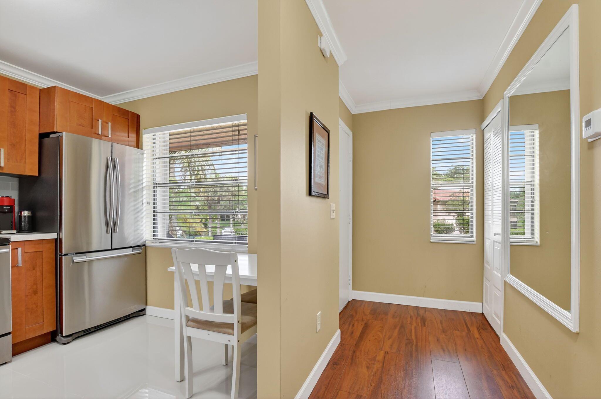 9268 Vista Del Lago 26d