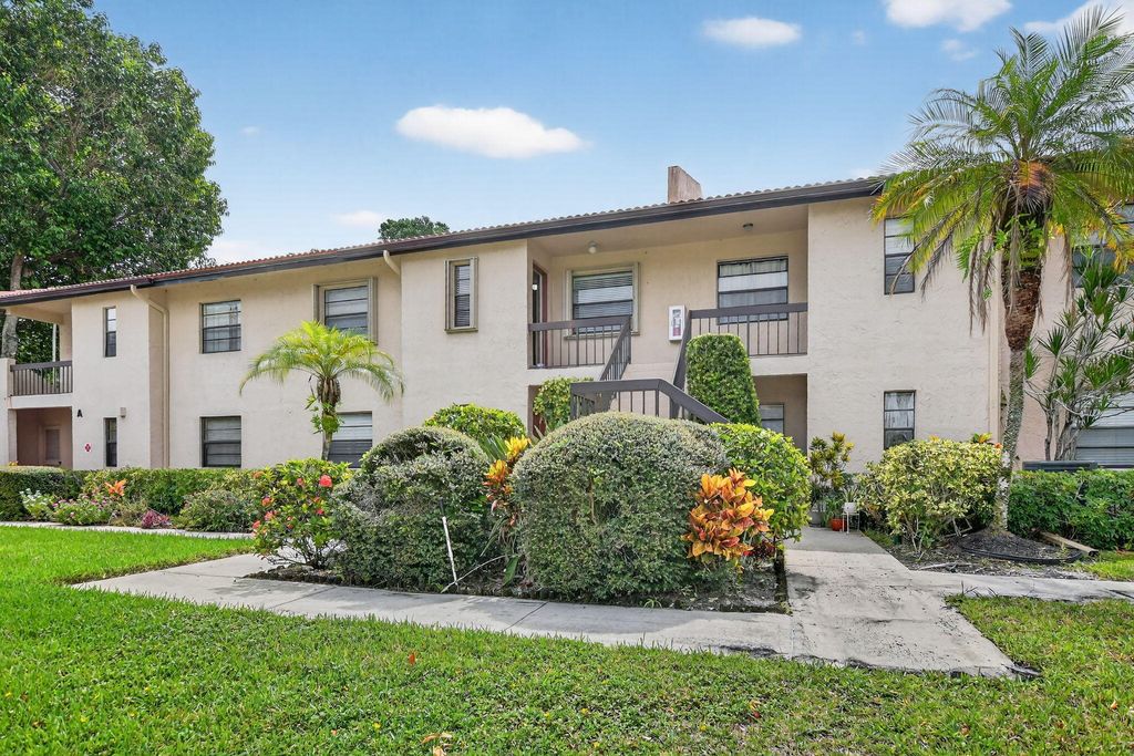 Photo of 9268 Vista Del Lago #D, Boca Raton, FL 33428 (MLS # R11120906)