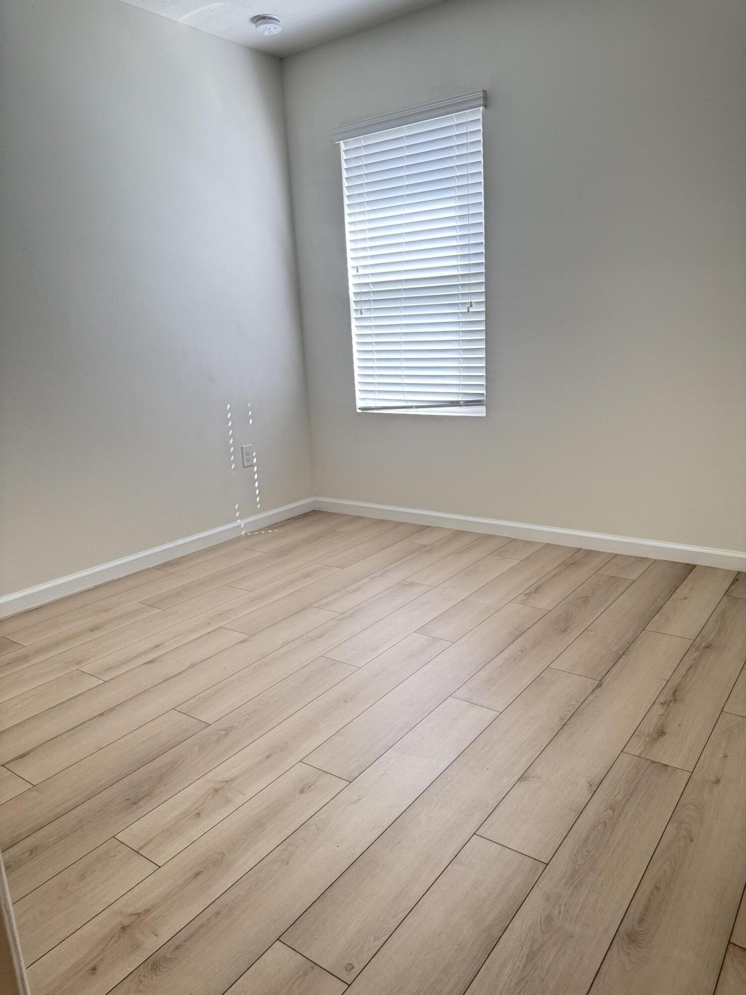 TRADITION PLAT NO 29 - Residential Lease