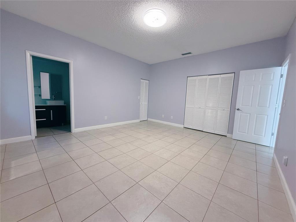 Embassy Lakes Prcl O 135- - Residential Lease