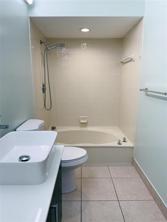 Embassy Lakes Prcl O 135- - Residential Lease