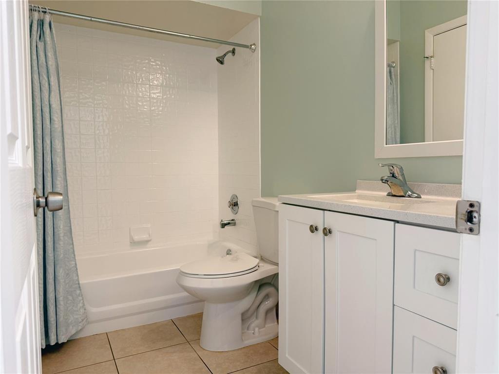 Embassy Lakes Prcl O 135- - Residential Lease