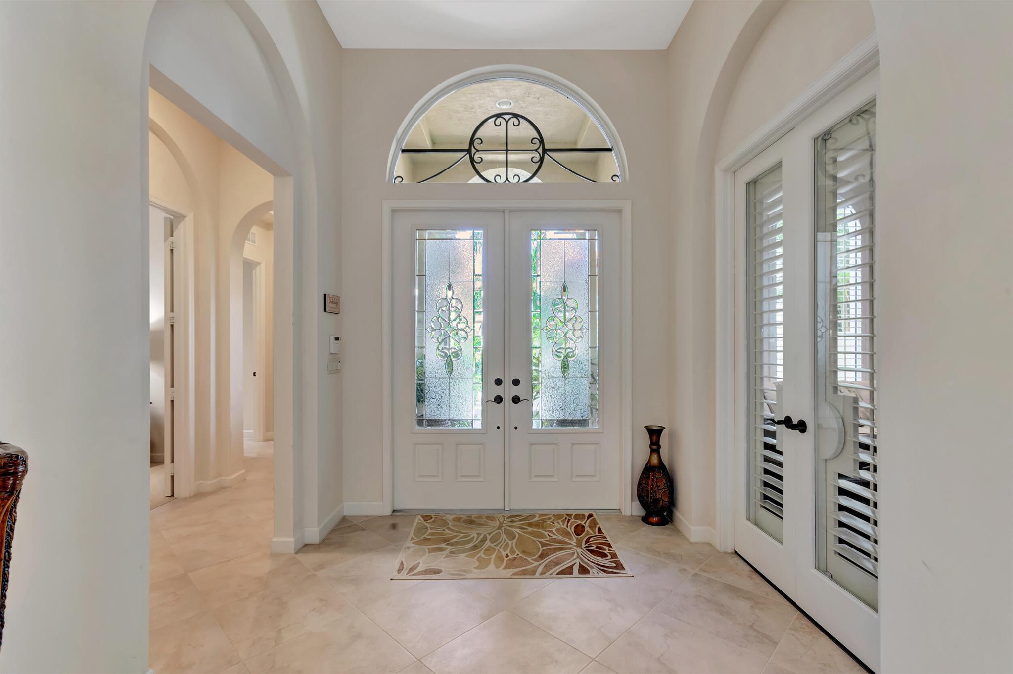 MIRASOL PAR 16 - Residential