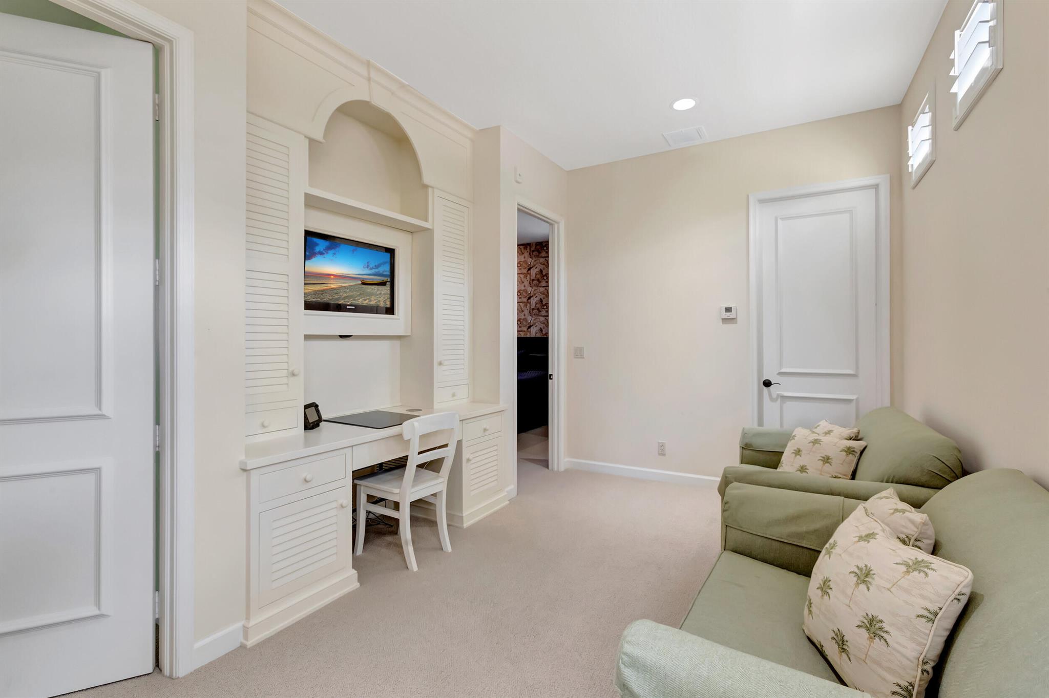 MIRASOL PAR 16 - Residential