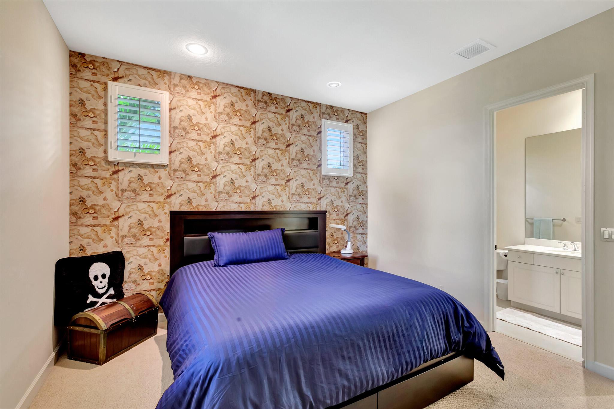 MIRASOL PAR 16 - Residential