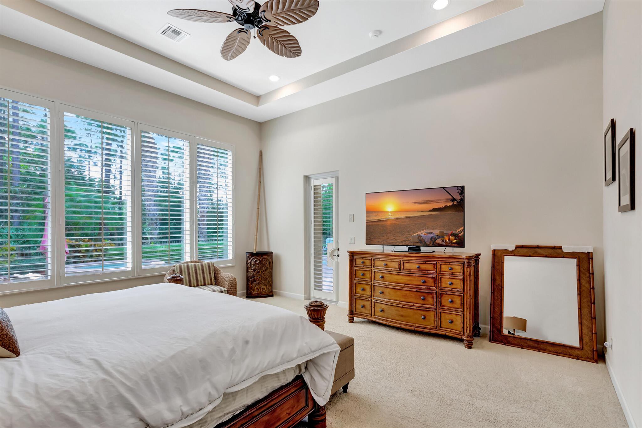 MIRASOL PAR 16 - Residential