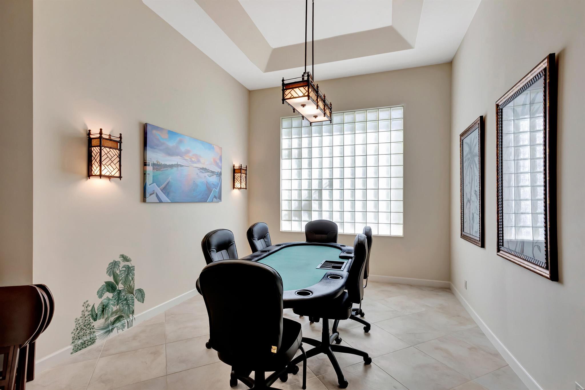 MIRASOL PAR 16 - Residential