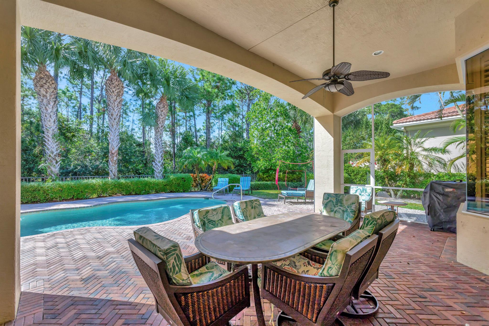 MIRASOL PAR 16 - Residential