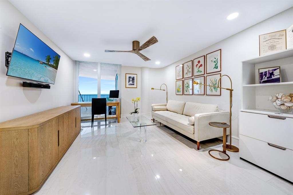 Sailfish Point - Residential