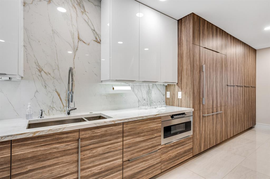 Sailfish Point - Residential