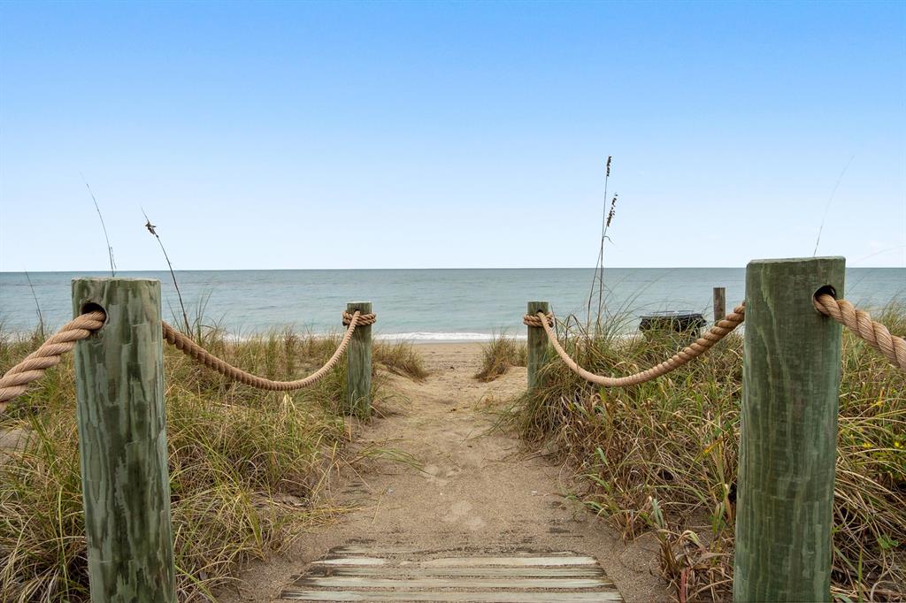 Sailfish Point - Residential